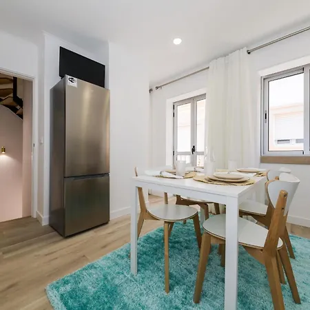 Casinha Da Rosa * Nazaré