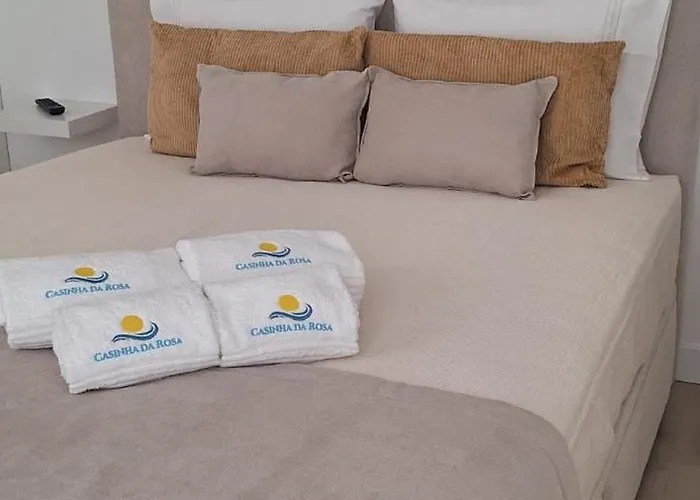 別荘 Casinha Da Rosa ナザレ